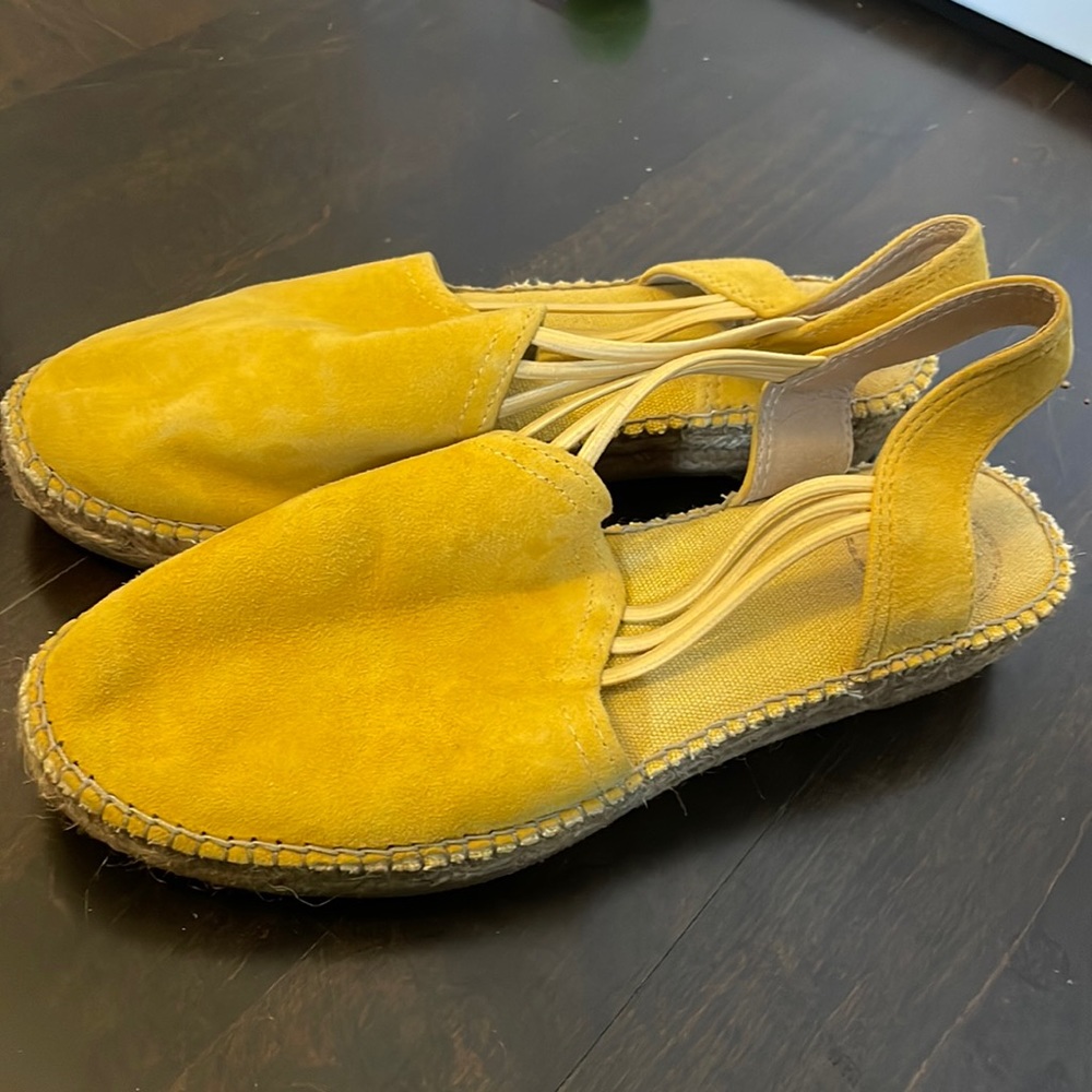 Suede espadrilles